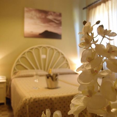 Pietra Pomice Hotel Lipari  Buitenkant foto