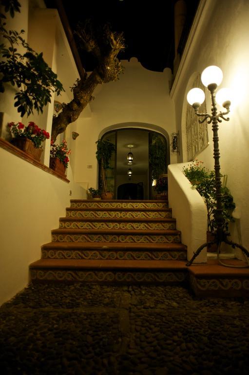 Pietra Pomice Hotel Lipari  Buitenkant foto
